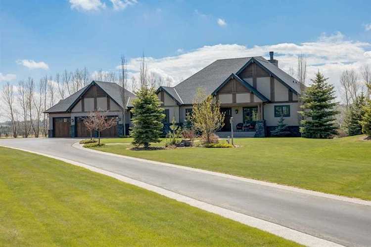 35 Grandview Place Rural Rocky View County, AB T3Z 0A8