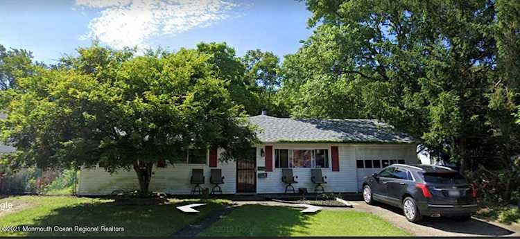 402 Brookforest Dr Toms River, NJ 08757 | MLS 22102167 Photo 1