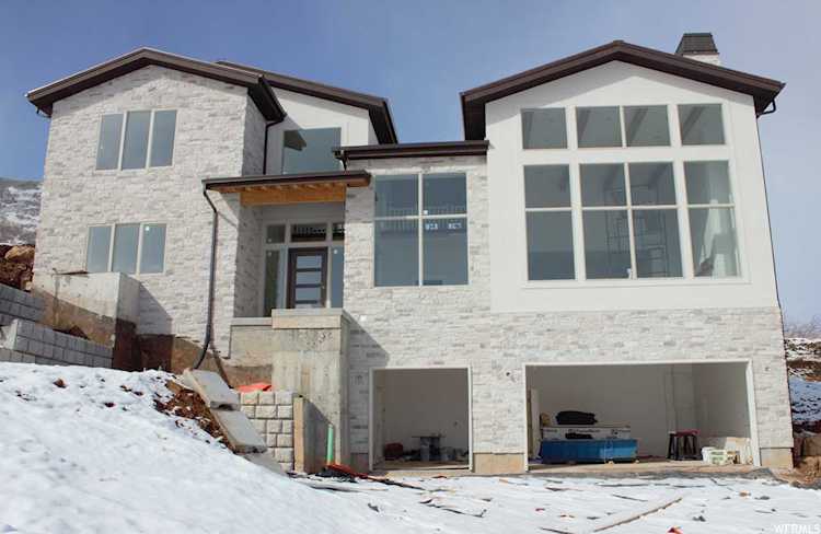 1104 W Olympic Cir Midway, UT 84049