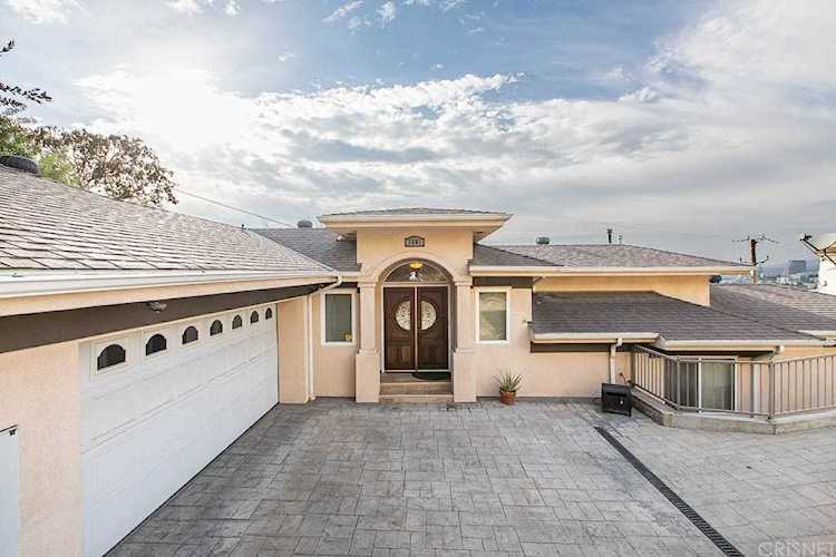 1301 Corona Drive Glendale, CA 91205