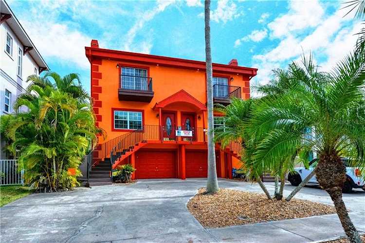 5239 Calle Menorca Sarasota, FL 34242
