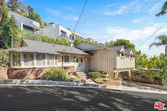 1570 Queens Road Los Angeles, CA 90069
