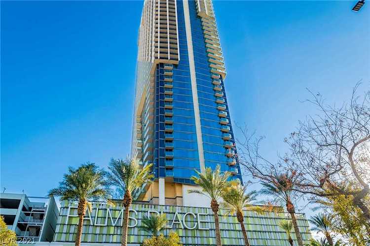 4381 Flamingo Rd #2802 Las Vegas, NV 89103