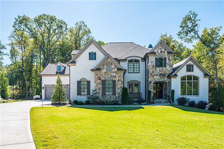 3213 Balley Forrest Dr Milton, GA 30004