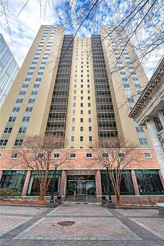 300 W Peachtree St #3B Atlanta, GA 30308