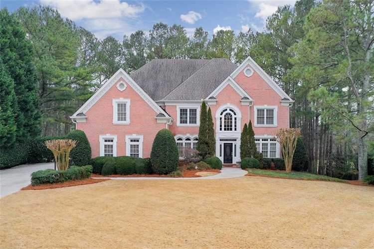 1315 Portmarnock Dr Alpharetta, GA 30005