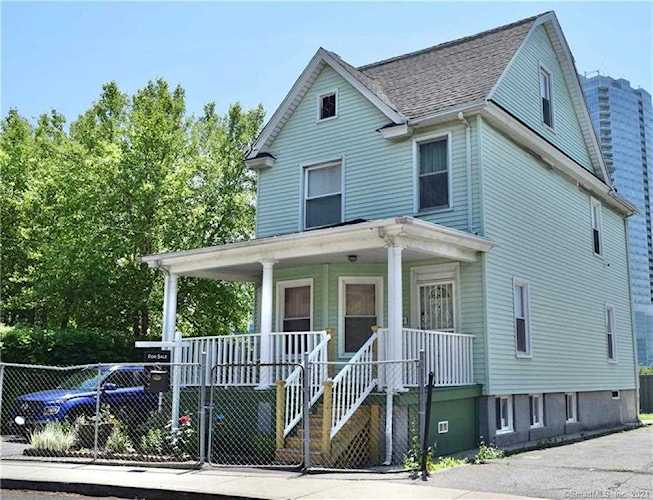 14 Vernon Place Stamford, CT 06902