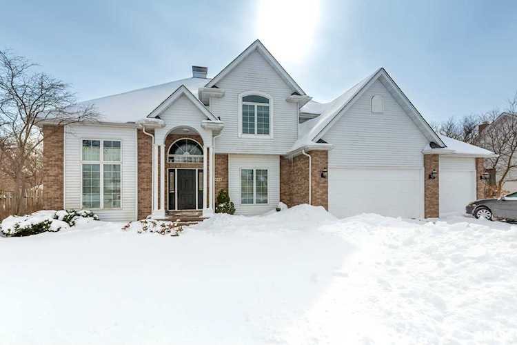 446 36th Ave East Moline, IL 61244