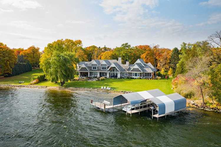 2515 Cedar Point Drive Woodland, MN 55391