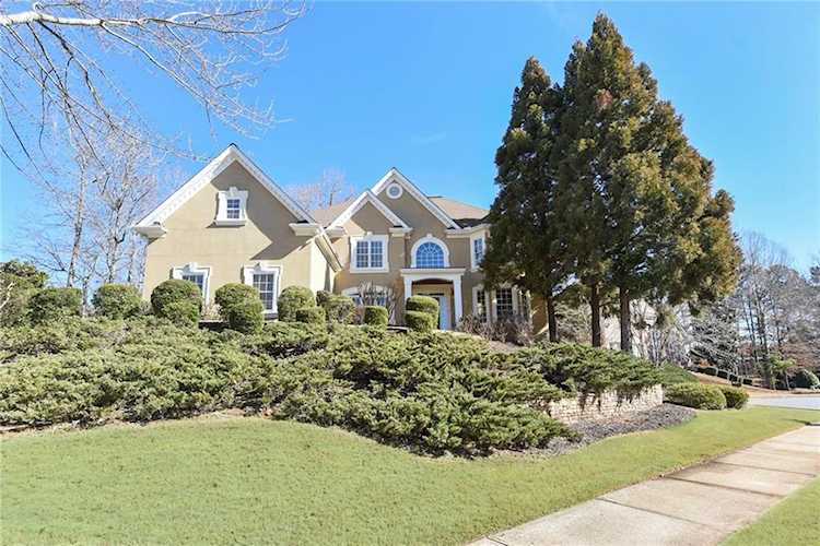 990 Autumn Close Milton, GA 30004