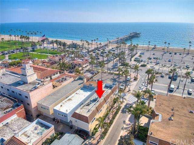700 E Oceanfront Newport Beach, CA 92661