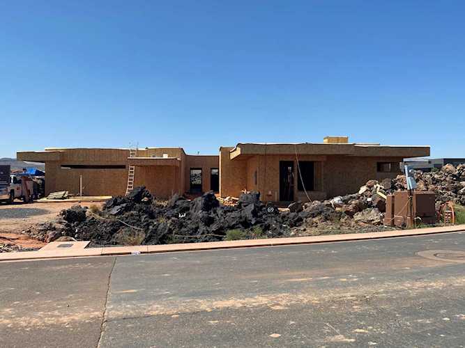 Tacheene Dr #69 St George, UT 84770