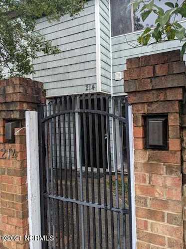 214 Dapple Court Wilmington, NC 28403