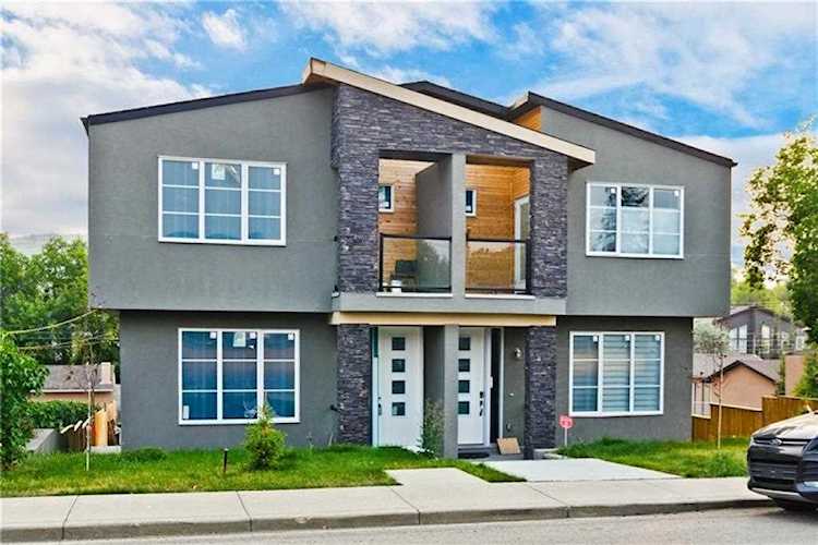 4505 Bowness Rd NW #2 Calgary, AB T2B 0Z2