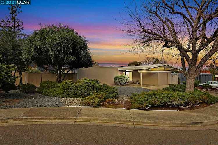 42 San Marino Ct Walnut Creek, CA 94598