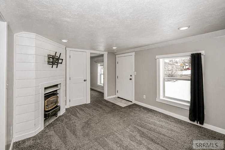 365 Annis Hwy Rigby, ID 83442
