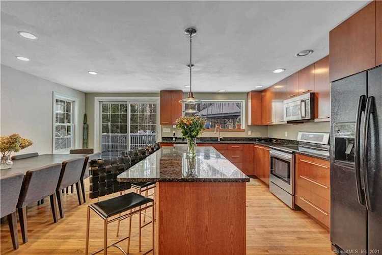 612 Durham Road Madison, CT 06443