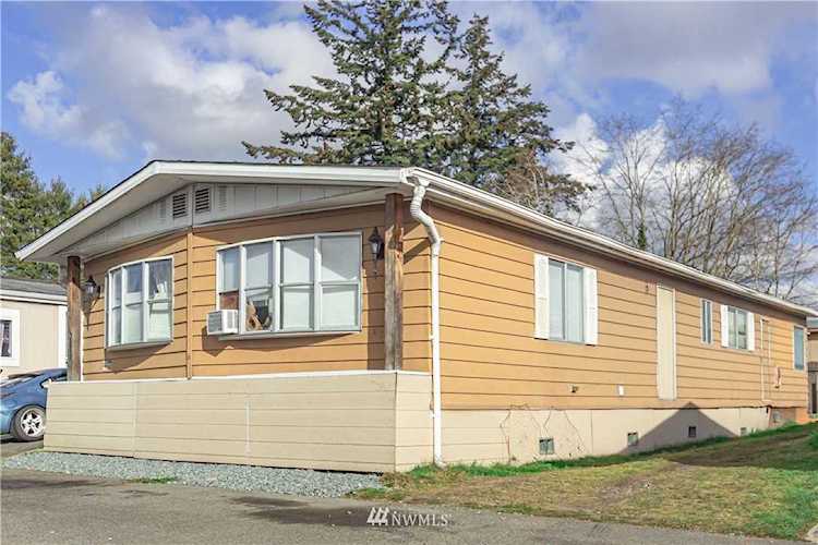 6607 52nd Avenue Ct W #4 University Place, WA 98467