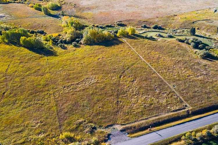 162161 160 St W Rural Foothills County, AB T1S 0Z2