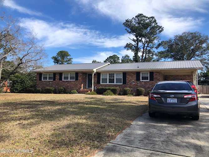 Home For Sale At 1004 Glenlea Drive, Wilmington NC 28405 $225,000 Photo 1