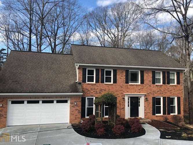 355 Ridge Court, Roswell, GA 30076 - Premier Atlanta Real Estate Photo 1