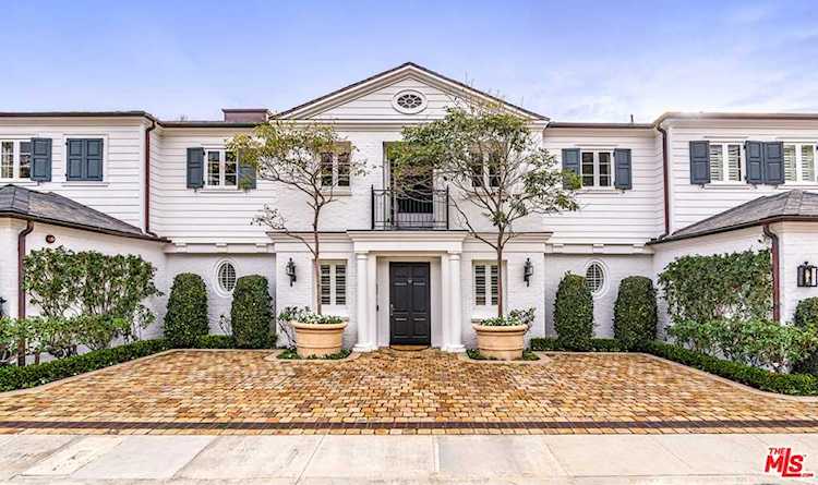 21528 Pacific Coast Highway Malibu, CA 90265