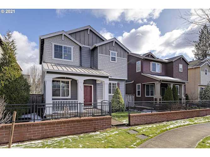 277 NE Idyl Way Hillsboro, OR 97124