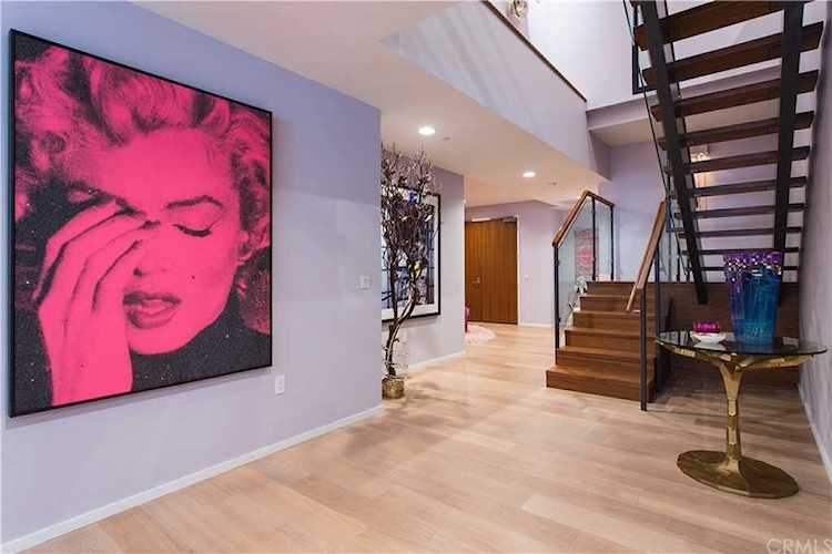 1 W Century Drive #B Los Angeles, CA 90067
