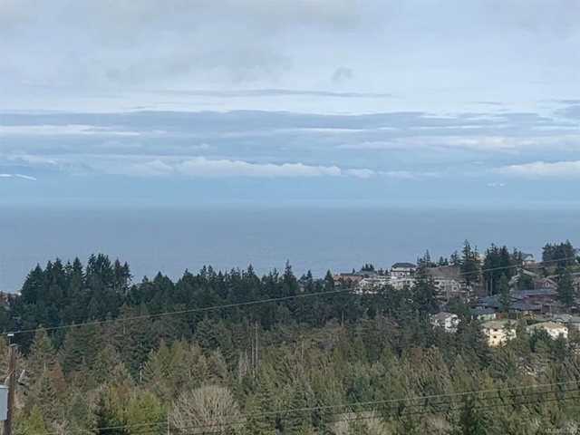 5141 Universal Pl Nanaimo, BC V9T 5L6