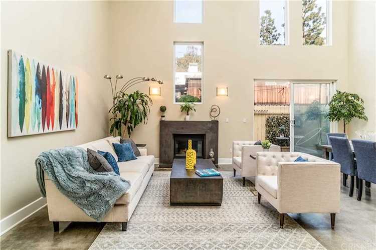 11628 Chenault Street #106 Los Angeles, CA 90049