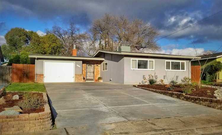 8120 Rusch Drive Citrus Heights, CA 95621