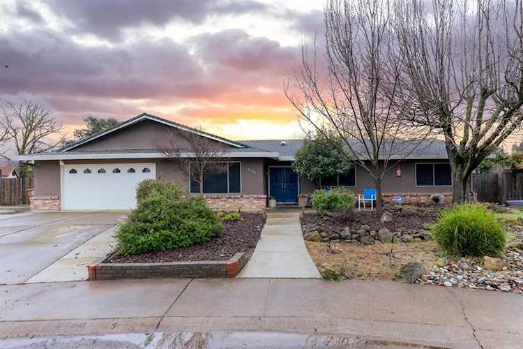 8780 Gemstone Court Elk Grove, CA 95624