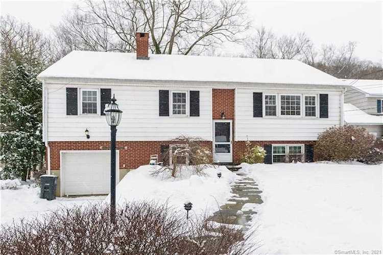 46 Somerset Lane Stamford, CT 06903