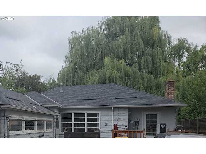 11715 SW 9th St Beaverton, OR 97005
