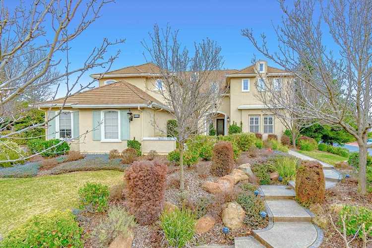 8600 French Creek Court Roseville, CA 95747