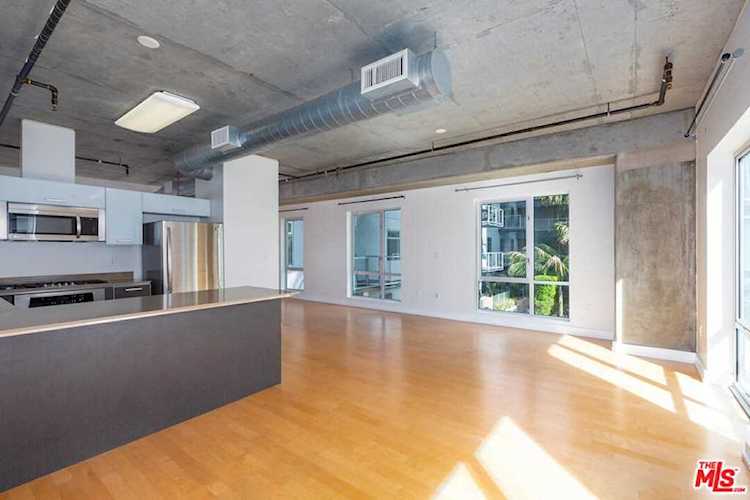 645 W 9th Street #344 Los Angeles, CA 90015
