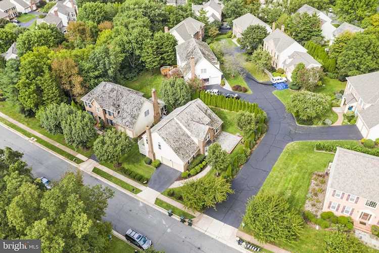 13016 Grey Friars Place Oak Hill, VA 20171