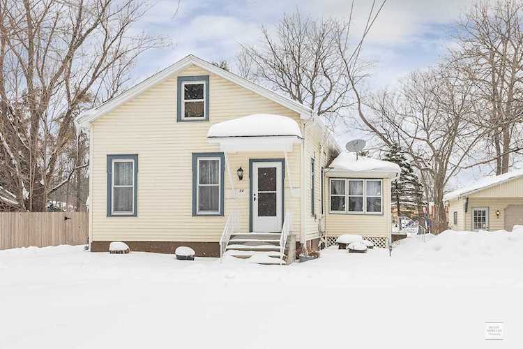24 North St Bristol, IL 60512