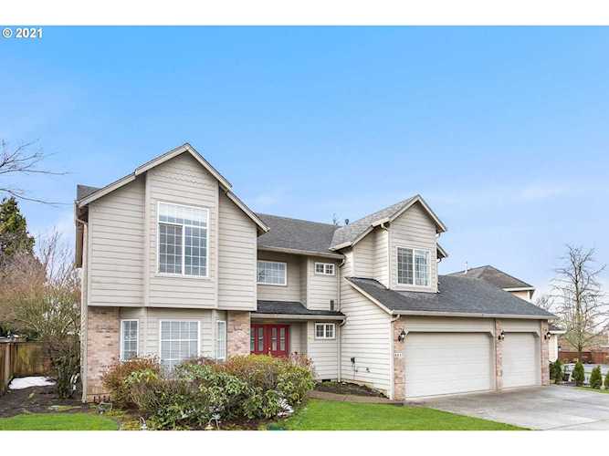 4015 NW Dahlia Loop Camas, WA 98607
