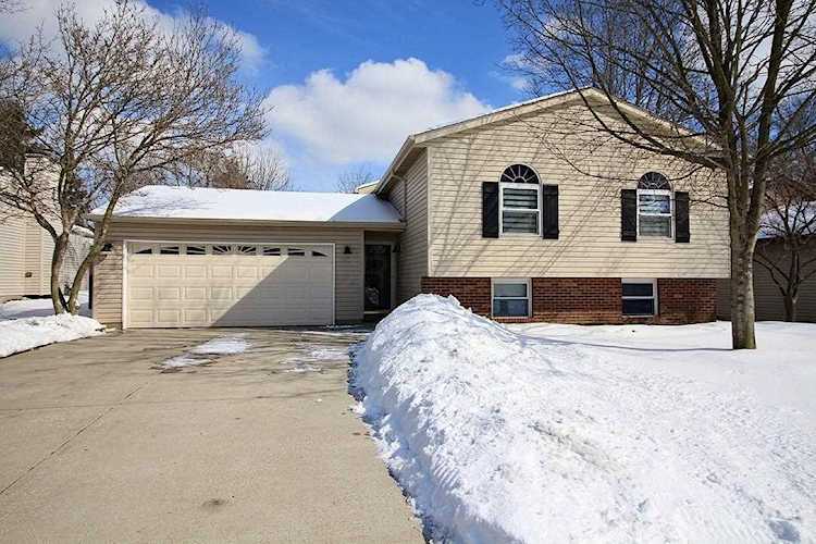 8256 Big Horn Court Powell, OH 43065