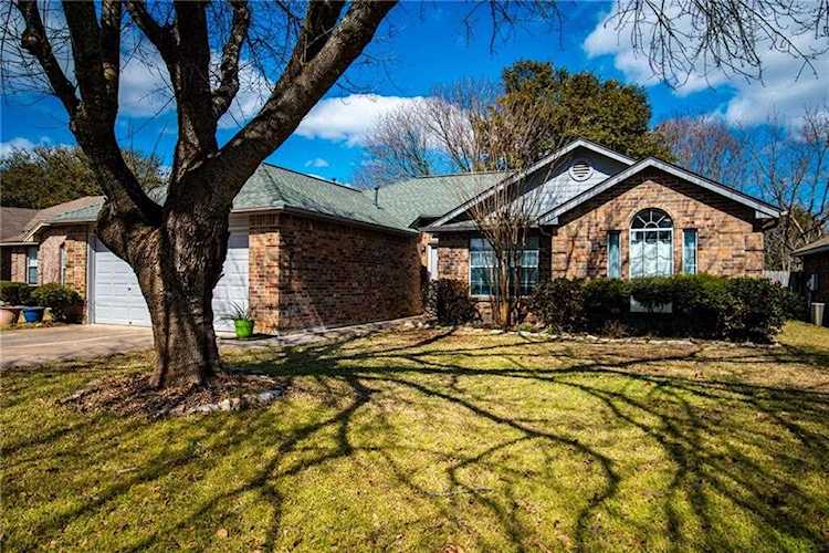 2310 Sycamore TRL Round Rock, TX 78664