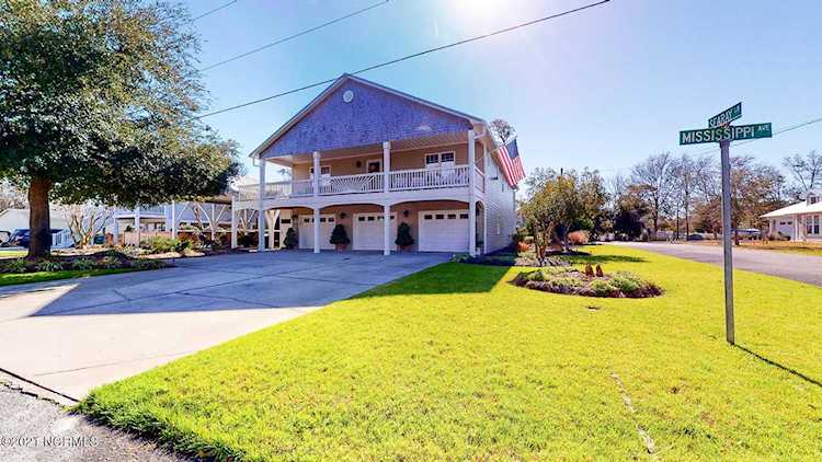 707 Mississippi Avenue Kure Beach, NC 28449