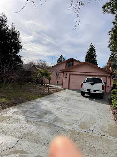 2717 Gunn Drive Carmichael, CA 95608