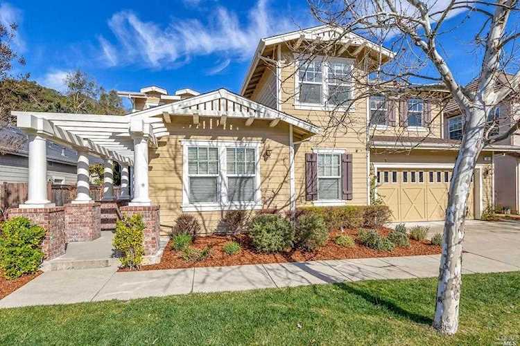 64 Laurelwood Drive Novato, CA 94949