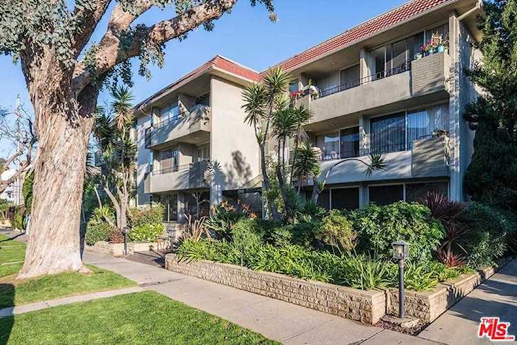 11910 Mayfield Avenue #205 Los Angeles, CA 90049