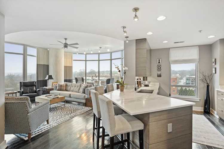 222 12th St NE #806 Atlanta, GA 30309