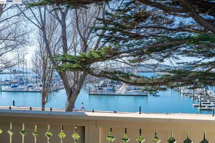 168 Shoreline Ct. Richmond, CA 94804