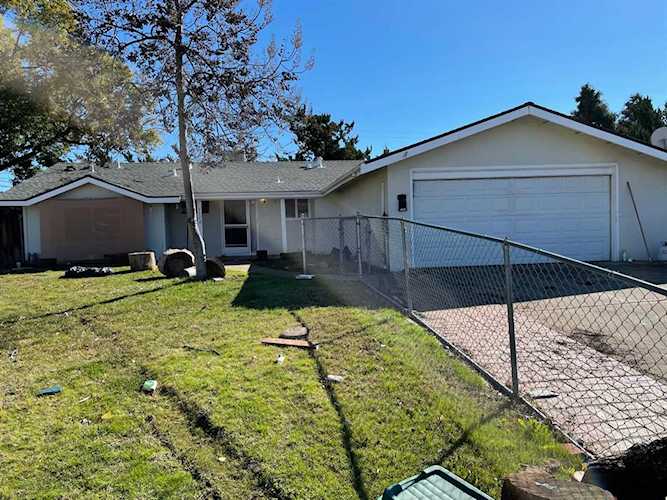 9523 Rock Court Orangevale, CA 95662
