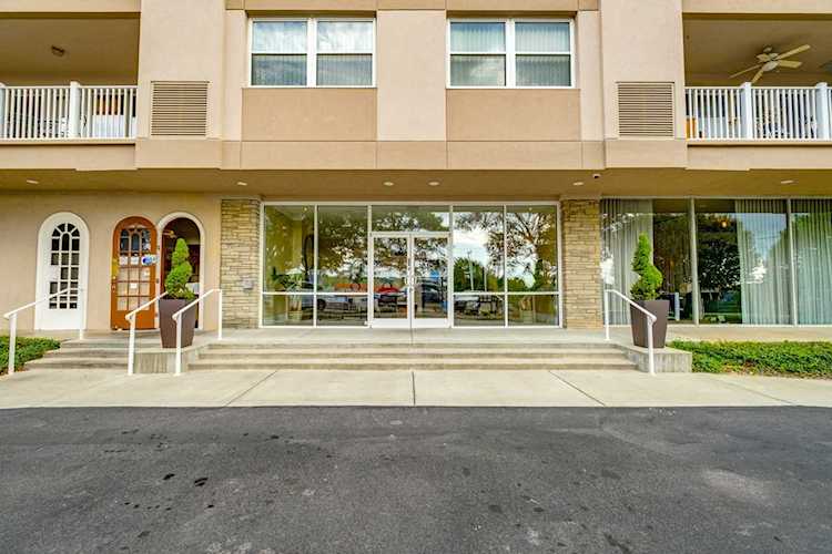 3415 West End Ave Nashville, TN 37203