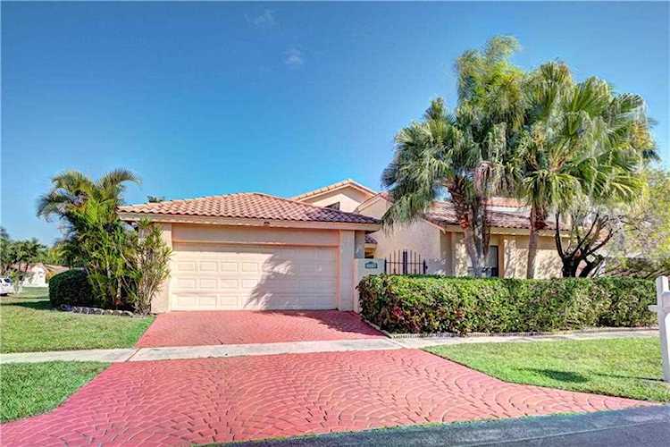 23196 Boca Club Colony Cir Boca Raton, FL 33433